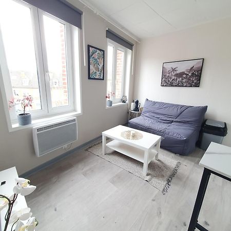 C5 Charmant Petit Deux Pieces Centre Ville Cambrai Dış mekan fotoğraf